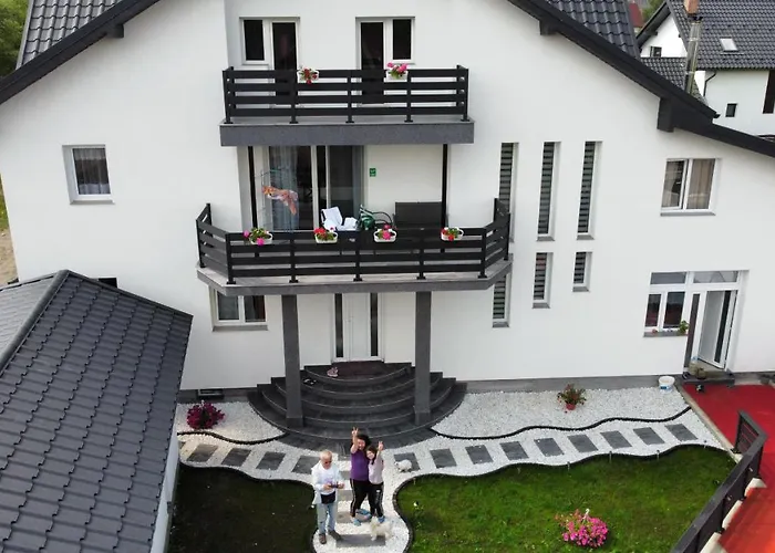 Maramures Plai Cu Flori